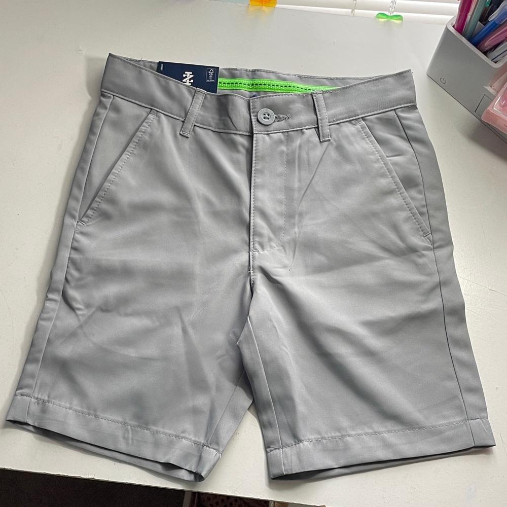 NWT Izod Kids Light Gray Shorts